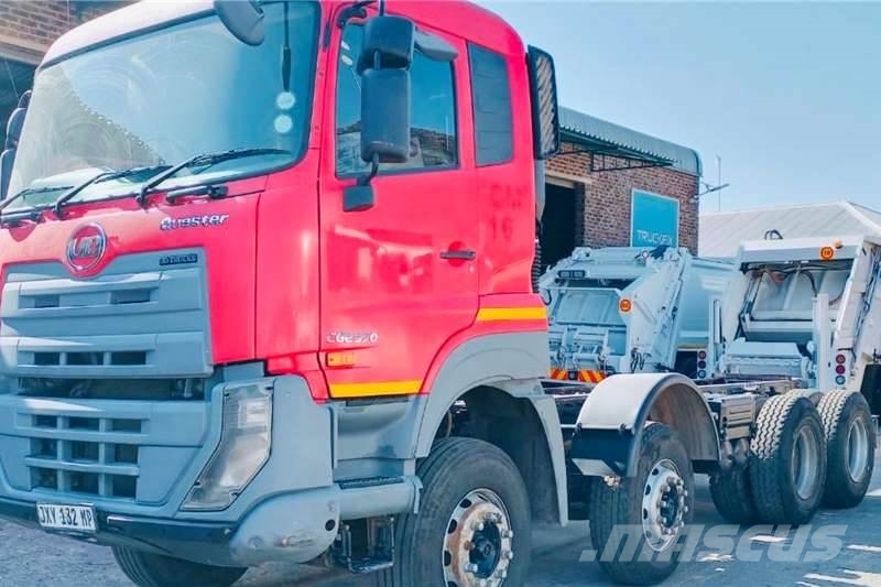 UD CGE 370 8x4 Otros camiones