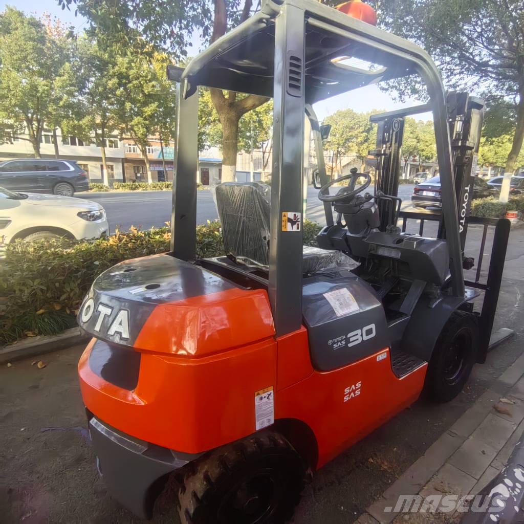 Toyota 7 FD 30 Carrelli elevatori diesel