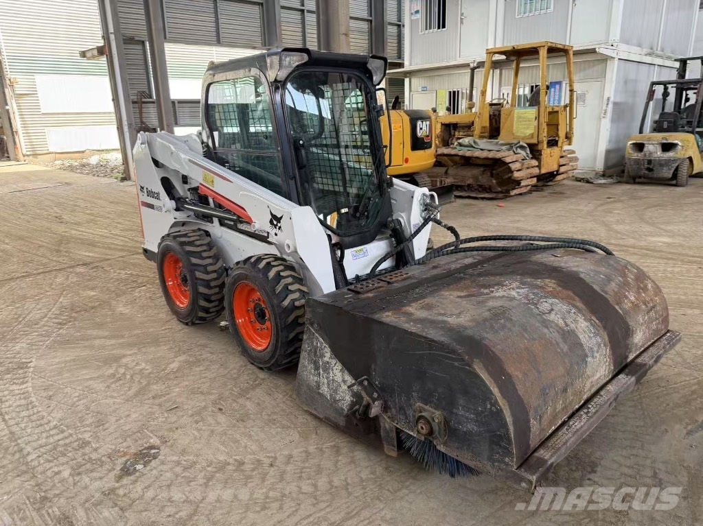 Bobcat S 550 Liukuohjatut kuormaajat