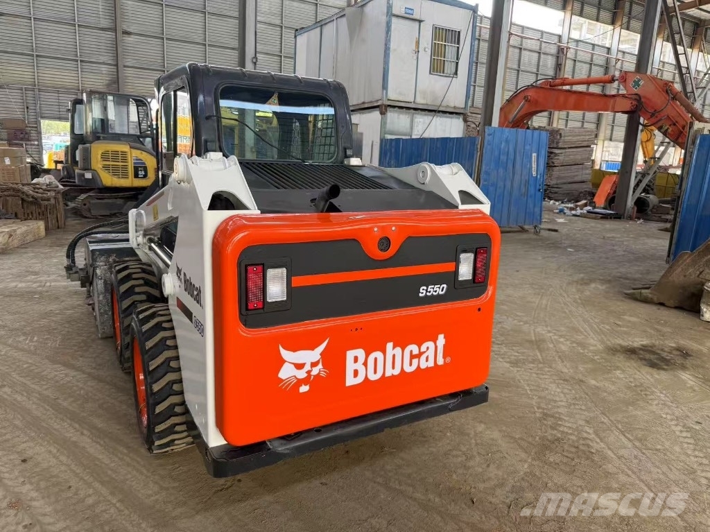 Bobcat S 550 Liukuohjatut kuormaajat