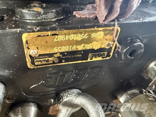 Bell B 25 USED HYDRAULIC PARTS Hidráulicos