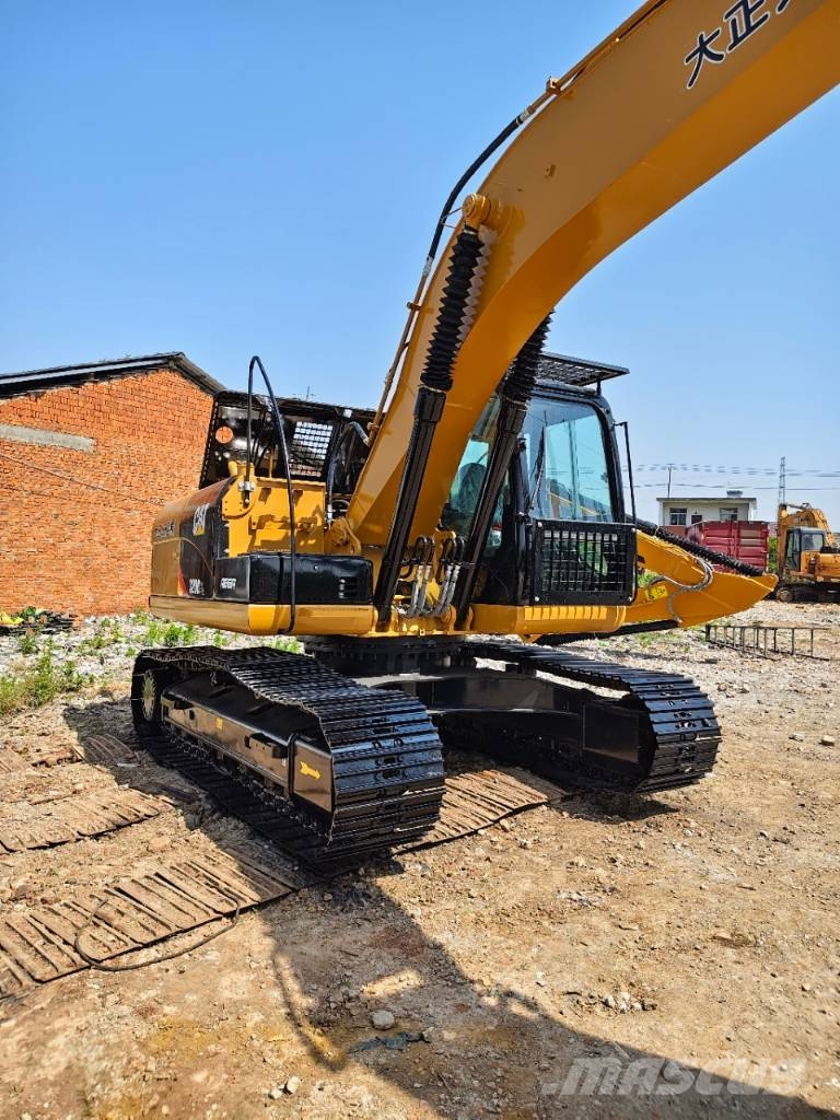CAT 320 D2 Bagri goseničarji