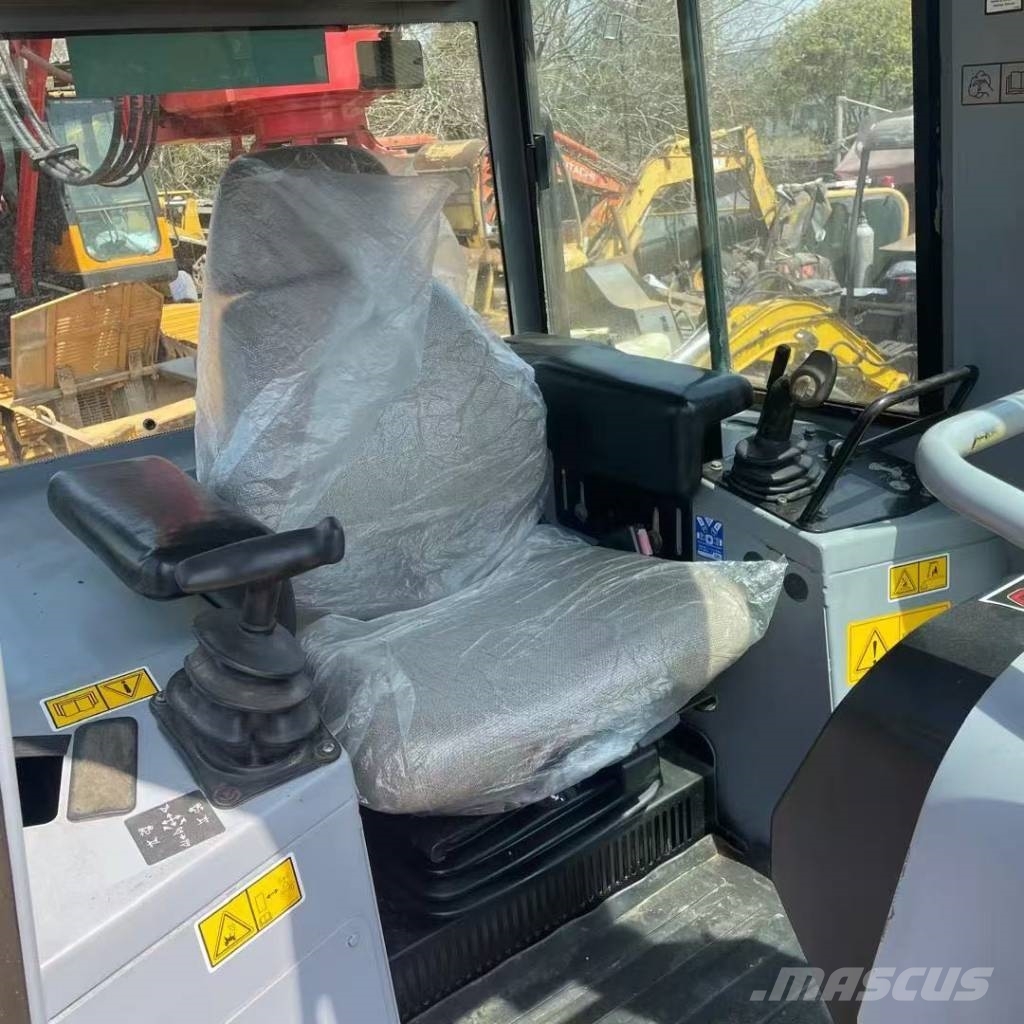 CAT D 6 K 2 LGP Bandschaktare