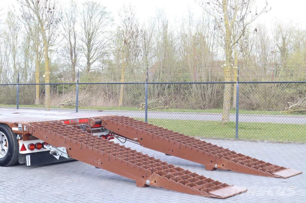 HRD STLM 3N | 3-AXLE | SLIDING RAMPS | STEER & LIFT AX نصف مقطورة مسطحة منخفضة