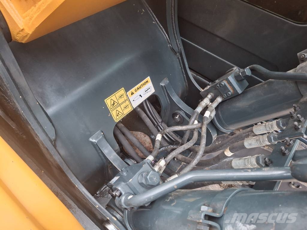 Hyundai HX 140 HWc Telakaivukoneet