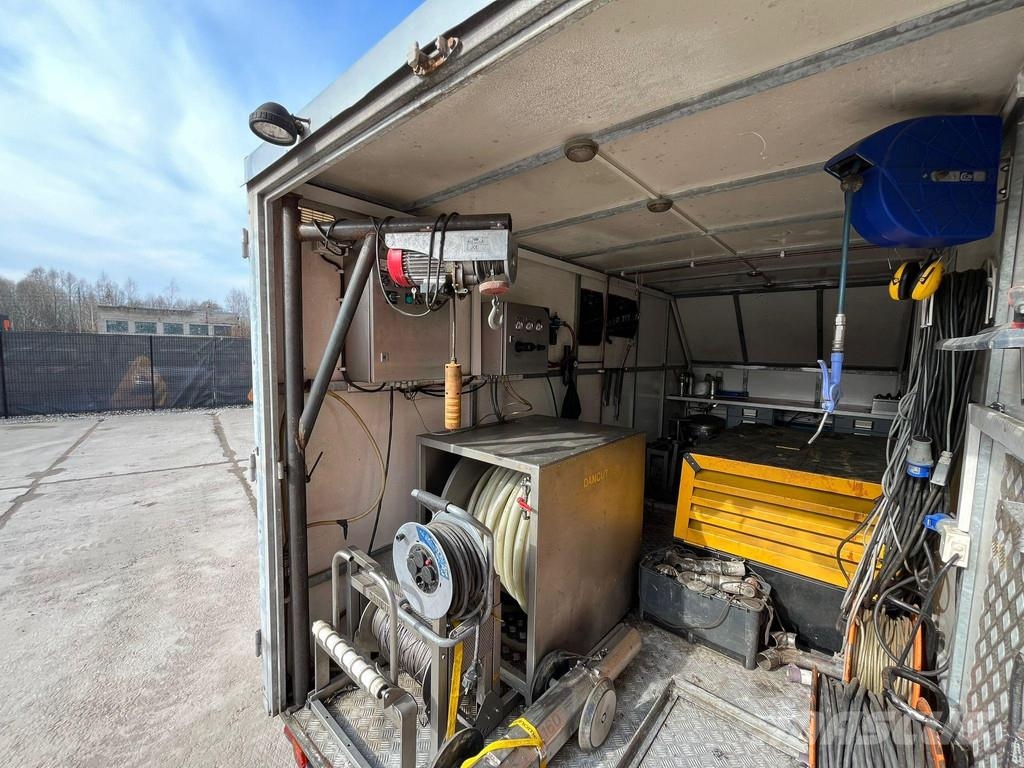 Reko 2000 TD SEWER CLEANING AND INSPECTION EQUIPMENT Gesloten opbouw trailers