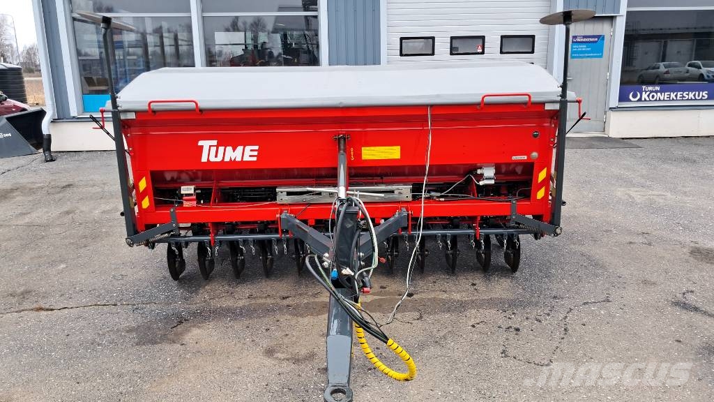 Tume HKL 3000 JC Laser kylvölannoitin Kombine hububat mibzerleri