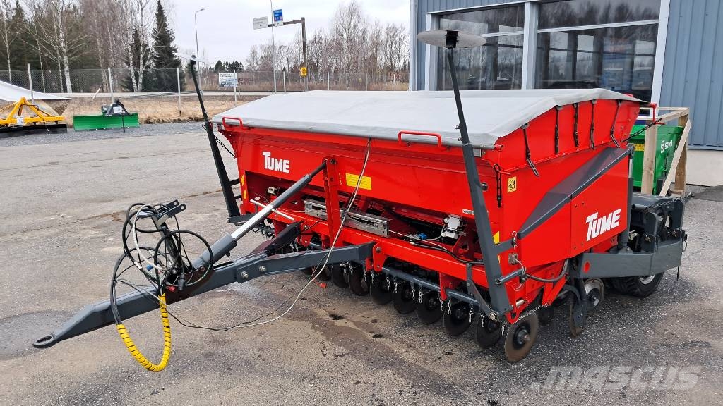 Tume HKL 3000 JC Laser kylvölannoitin Kombine hububat mibzerleri