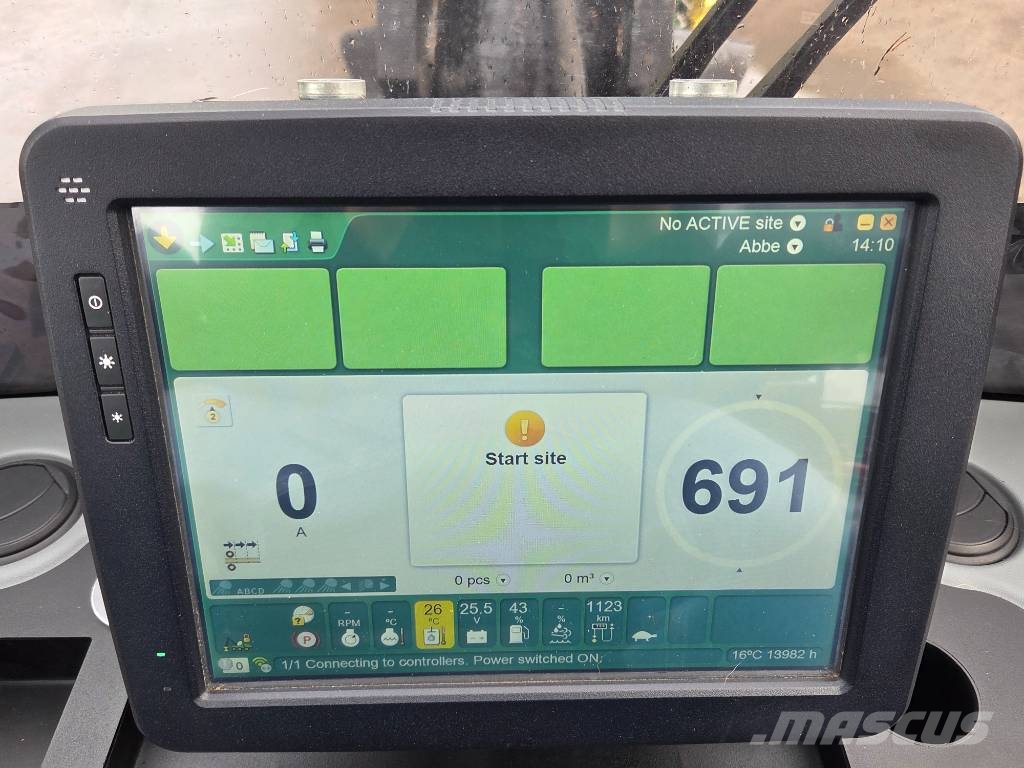 John Deere 1270 G حصادات