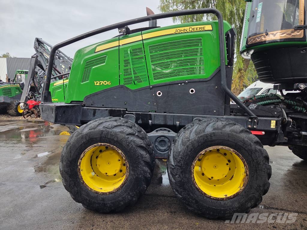 John Deere 1270 G حصادات