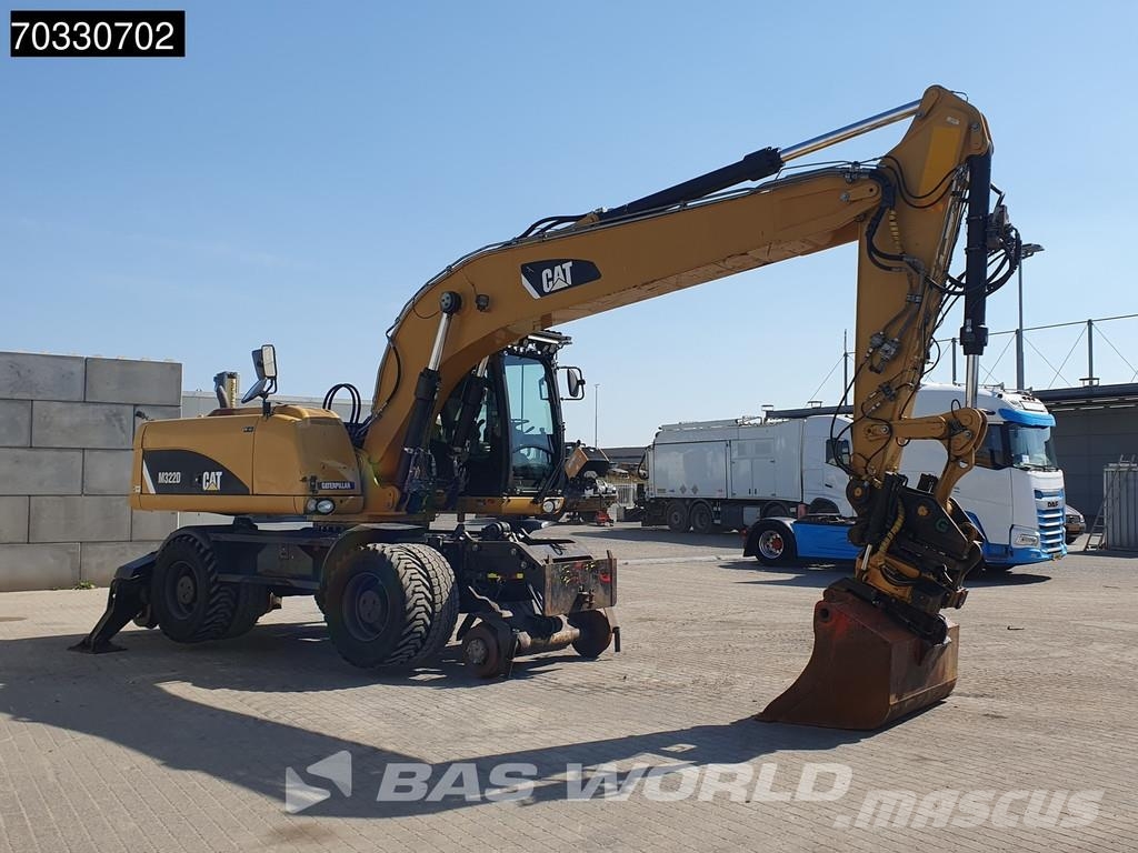 CAT M322 D Rail & Road Kolesové rýpadlá