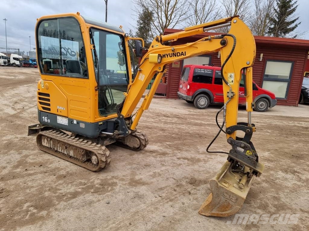 Hyundai R16-9 Minikoparki