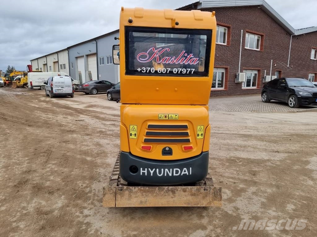 Hyundai R16-9 Minikoparki