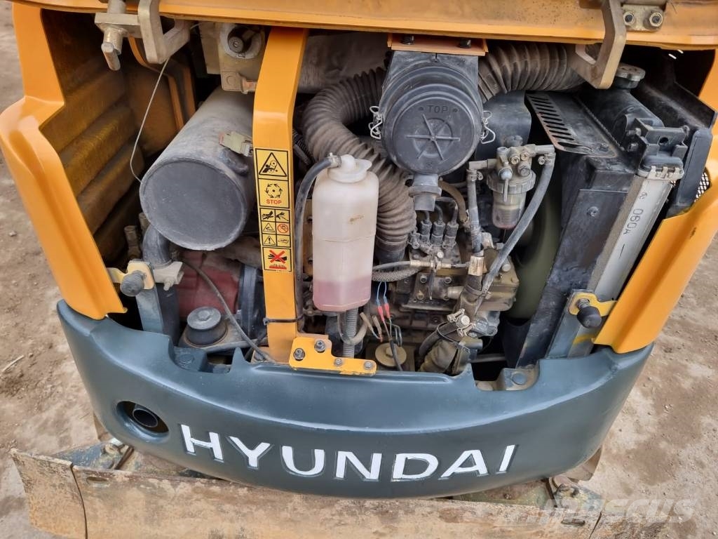 Hyundai R16-9 Minikoparki
