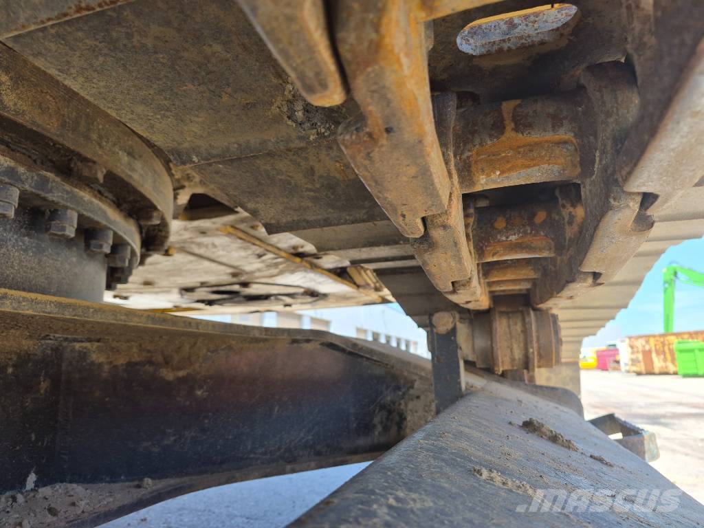 CAT 326FL Telakaivukoneet