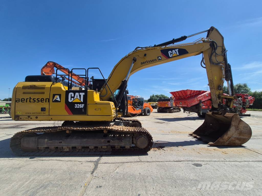 CAT 326FL Telakaivukoneet