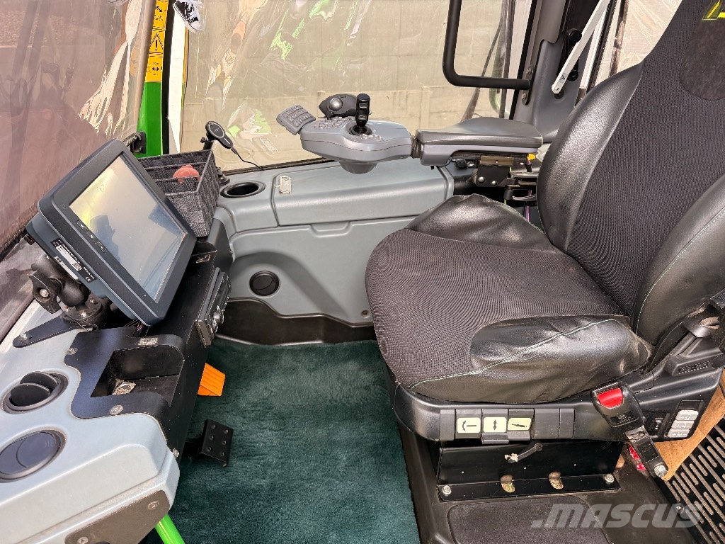 John Deere 1170 G Harvesteri