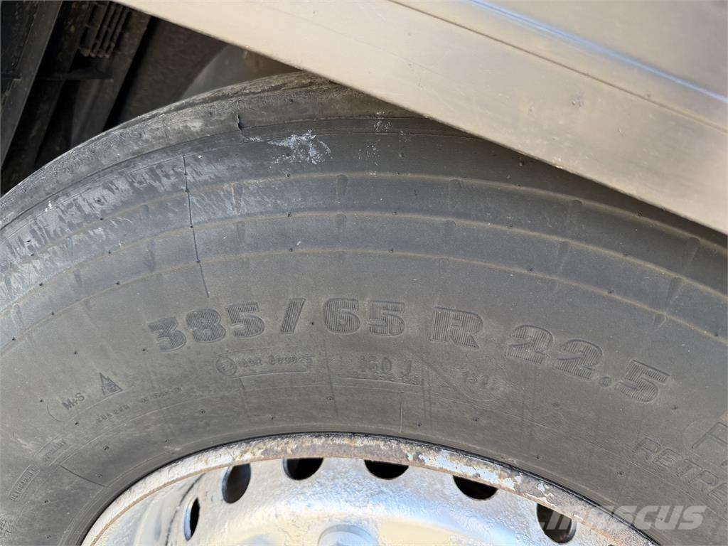 Krone Iný model VIN 985 Plachtové návěsy
