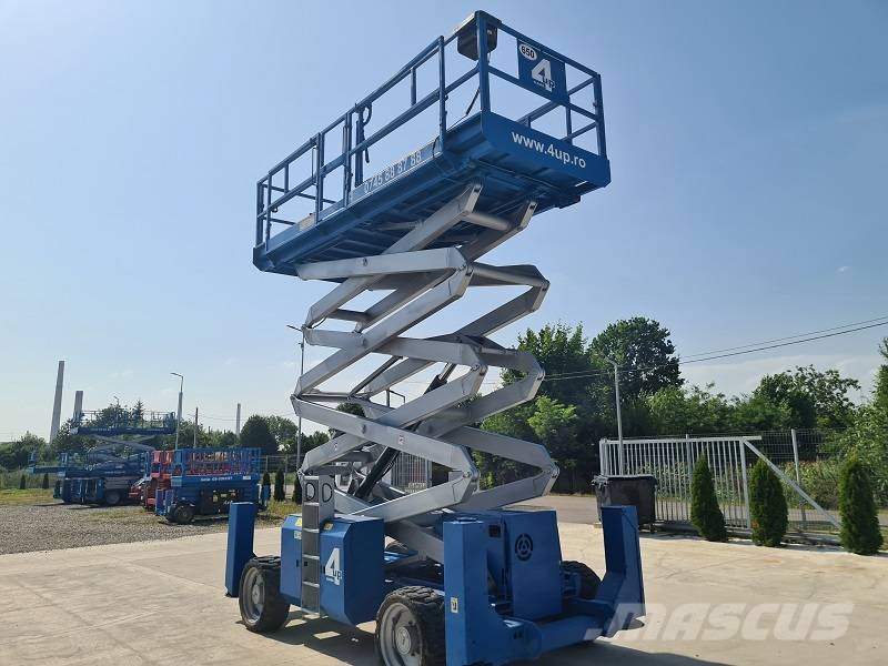 Genie GS 4390 RT 가위형 리프트