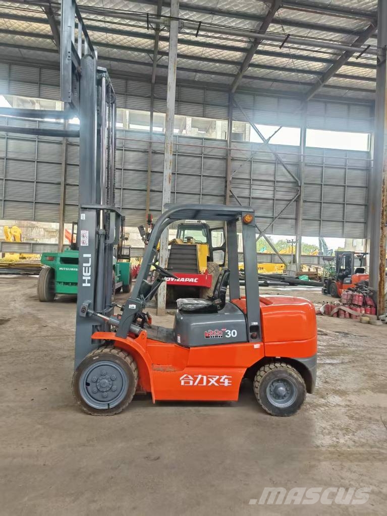 Heli CPC 30 Diesel forklifts