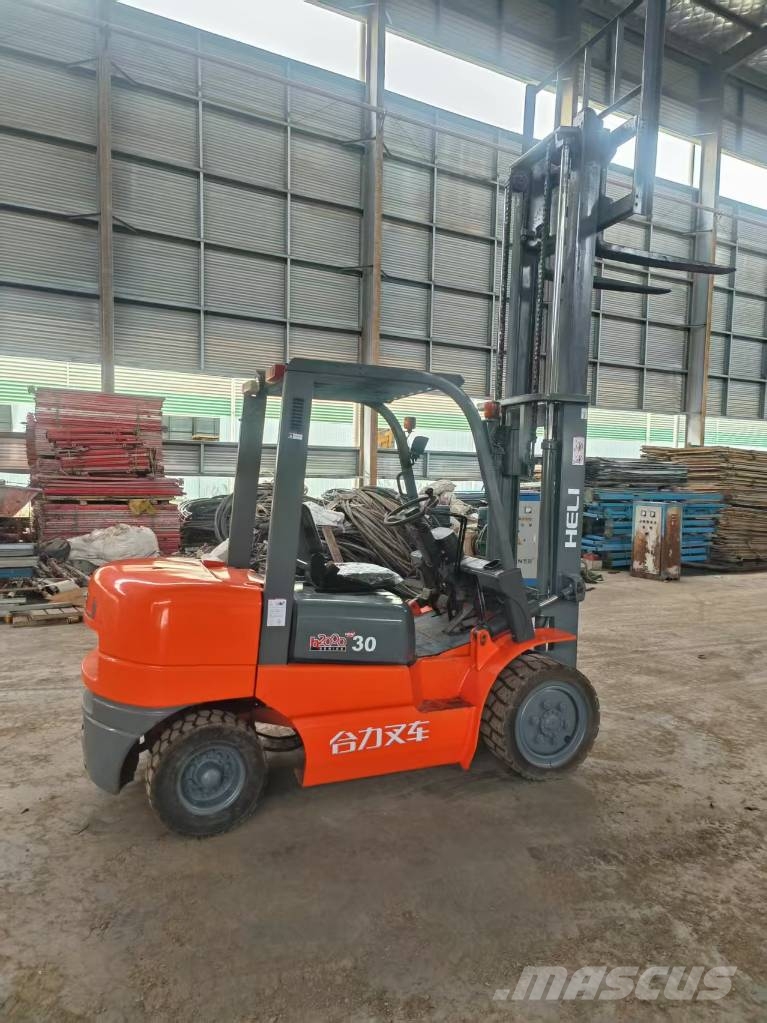 Heli CPC 30 Diesel forklifts