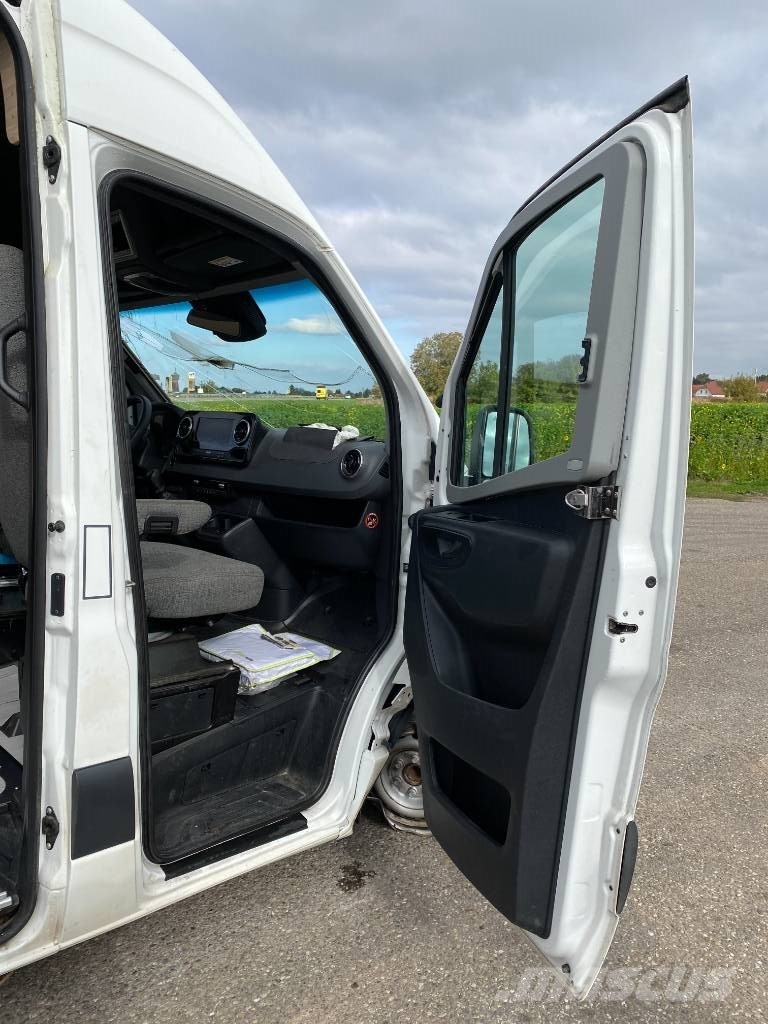 Hymer GRAND CANYON S 4x2 /MERCEDES SPRINTER 414 CDI endo Mobil home / Caravane