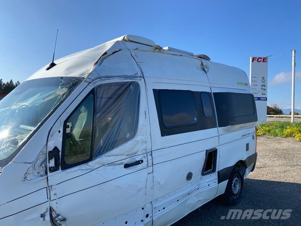 Hymer GRAND CANYON S 4x2 /MERCEDES SPRINTER 414 CDI endo Mobil home / Caravane