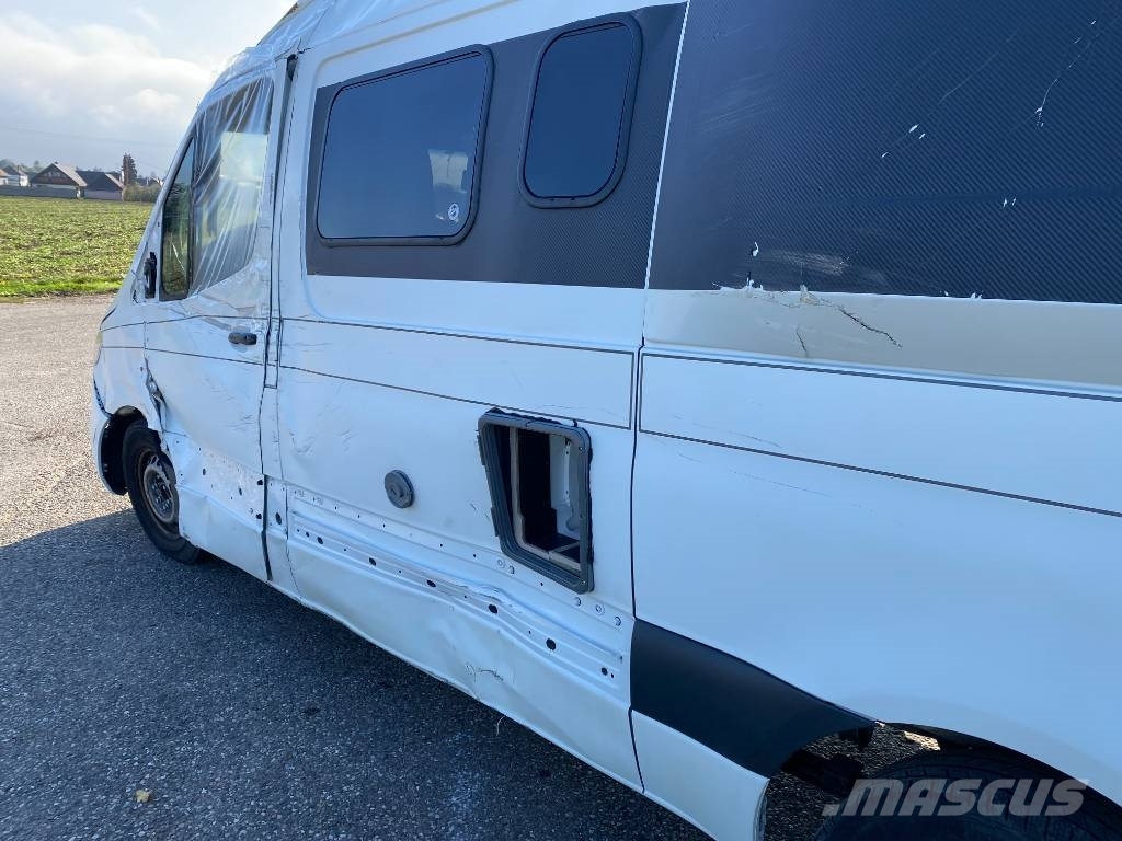 Hymer GRAND CANYON S 4x2 /MERCEDES SPRINTER 414 CDI endo Mobil home / Caravane