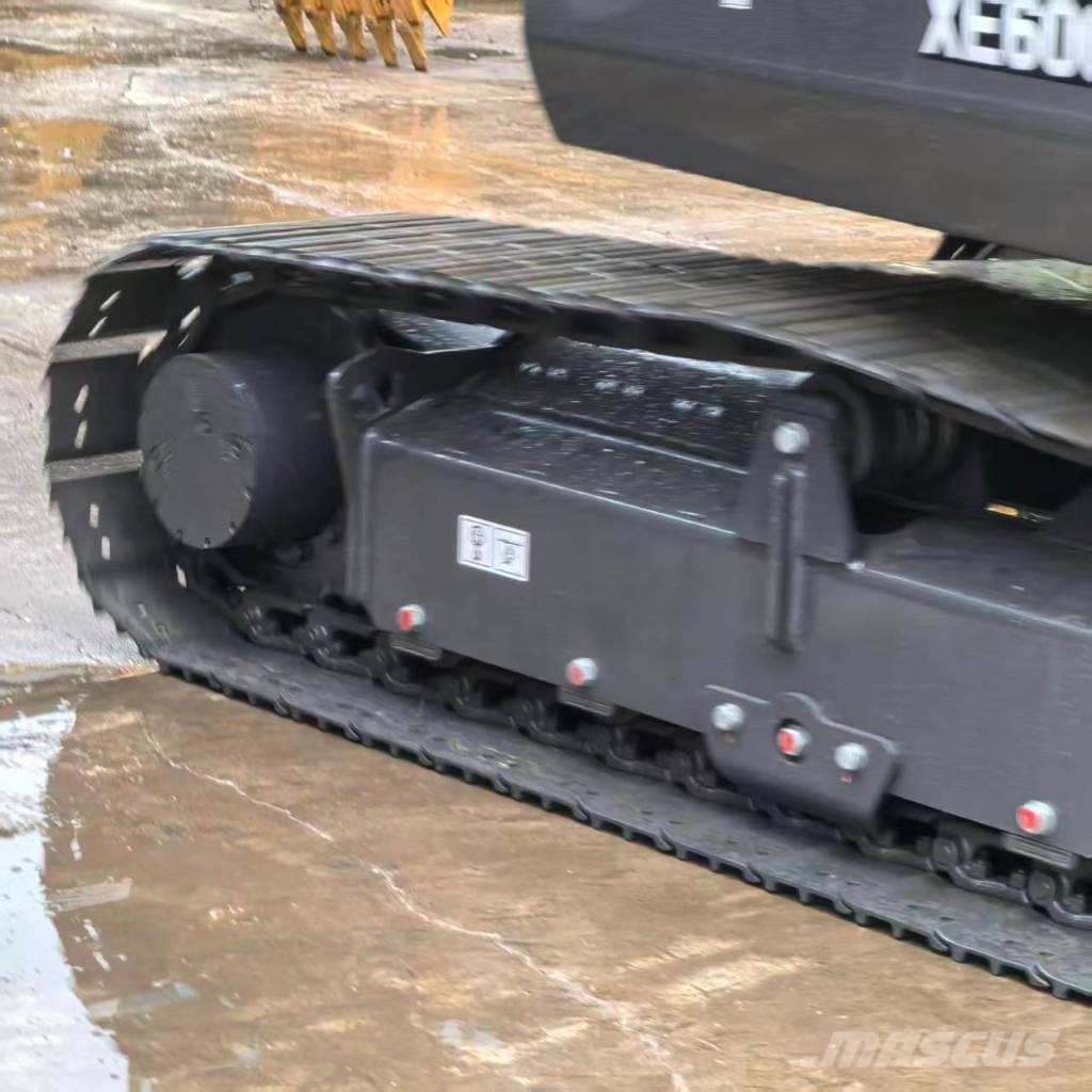 XCMG XE 60 GA ミニ油圧ショベル 7t以下(ミニユンボ・ミニディガー)