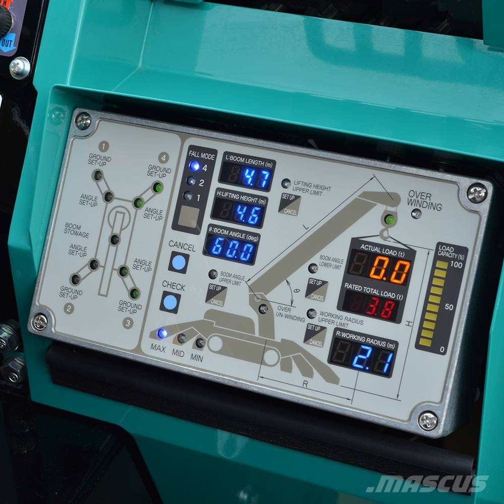 Maeda MC305C-3 小型起重機