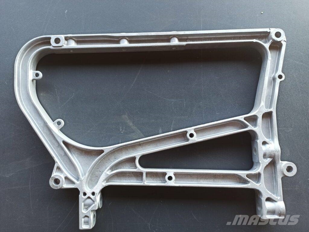 Volvo ADBLUE TANK BRACKET 21887348 معدات النقل - غير ذلك