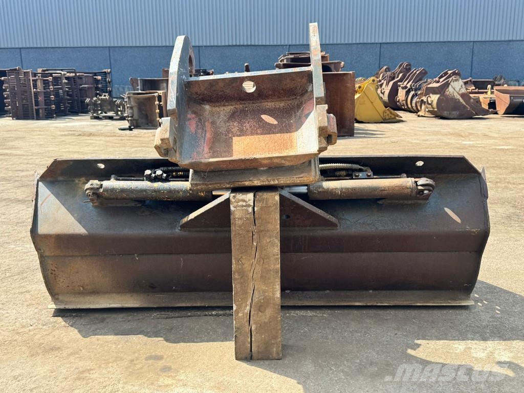 Verachtert Tiltable ditch cleaning NGT bucket CW40 Κουβάδες