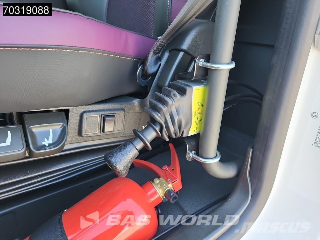 Volvo FMX 500 8X6 NEW! 20m3 Wielton Steelsuspension Big- Camiões basculantes