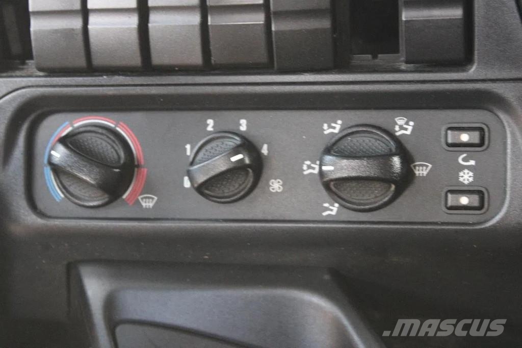 Iveco Stralis 330 + EURO 6 + NICE TRUCK + 19T شاحنات ذات هيكل صندوقي