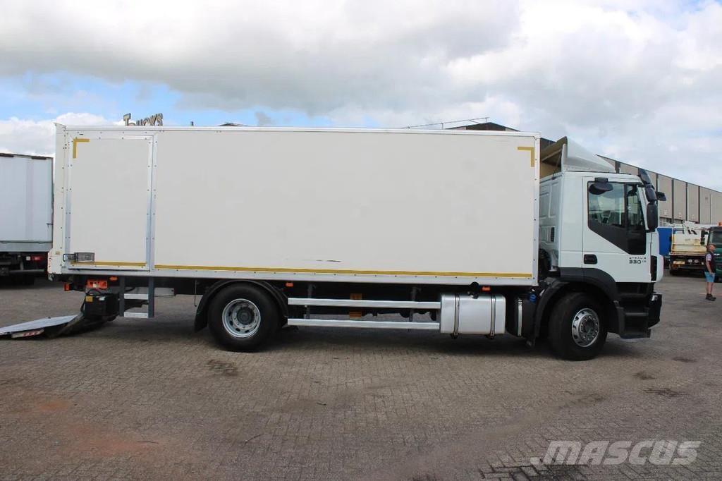 Iveco Stralis 330 + EURO 6 + NICE TRUCK + 19T شاحنات ذات هيكل صندوقي