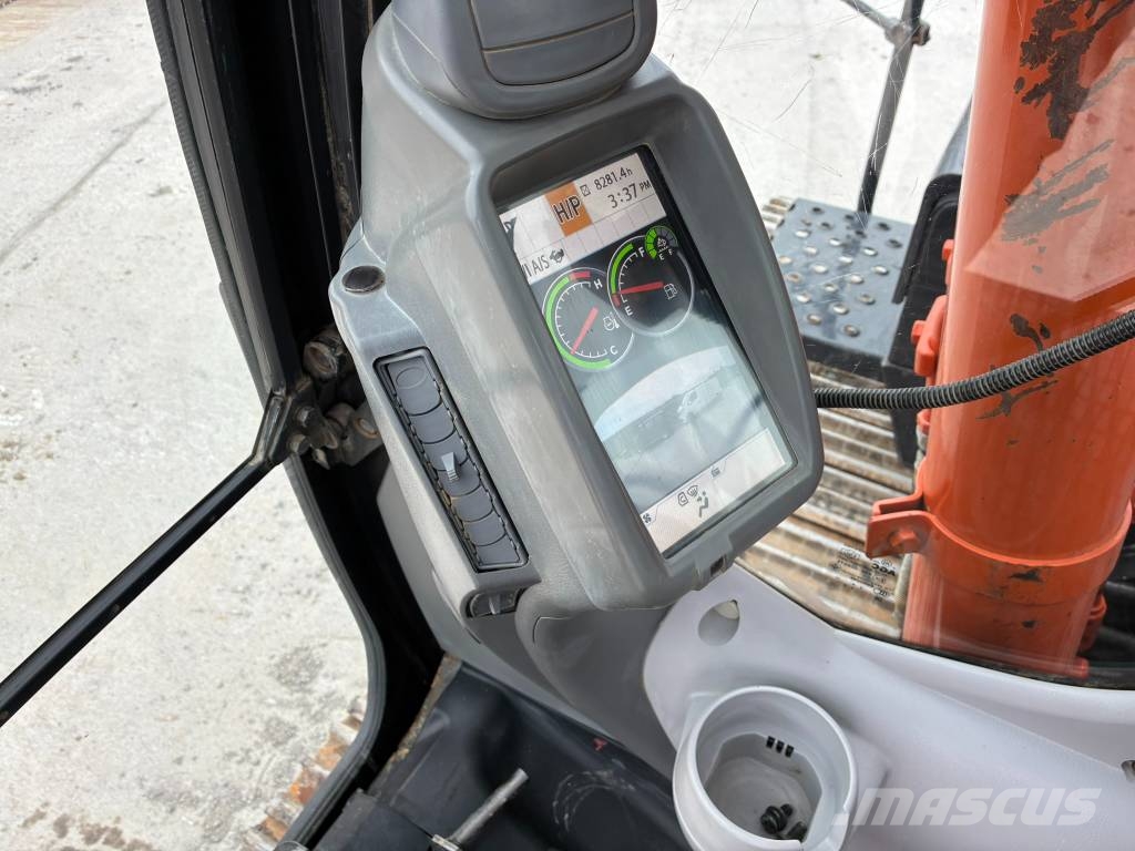Hitachi ZX 130-6 Crawler excavators