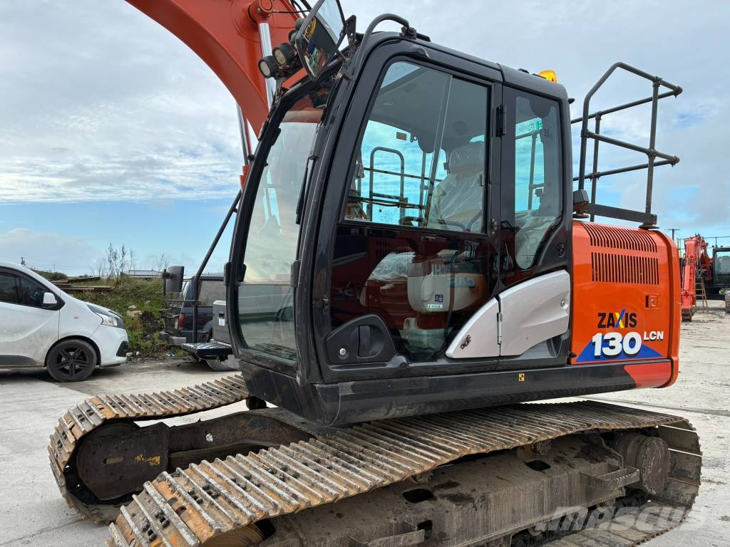 Hitachi ZX 130-6 Crawler excavators