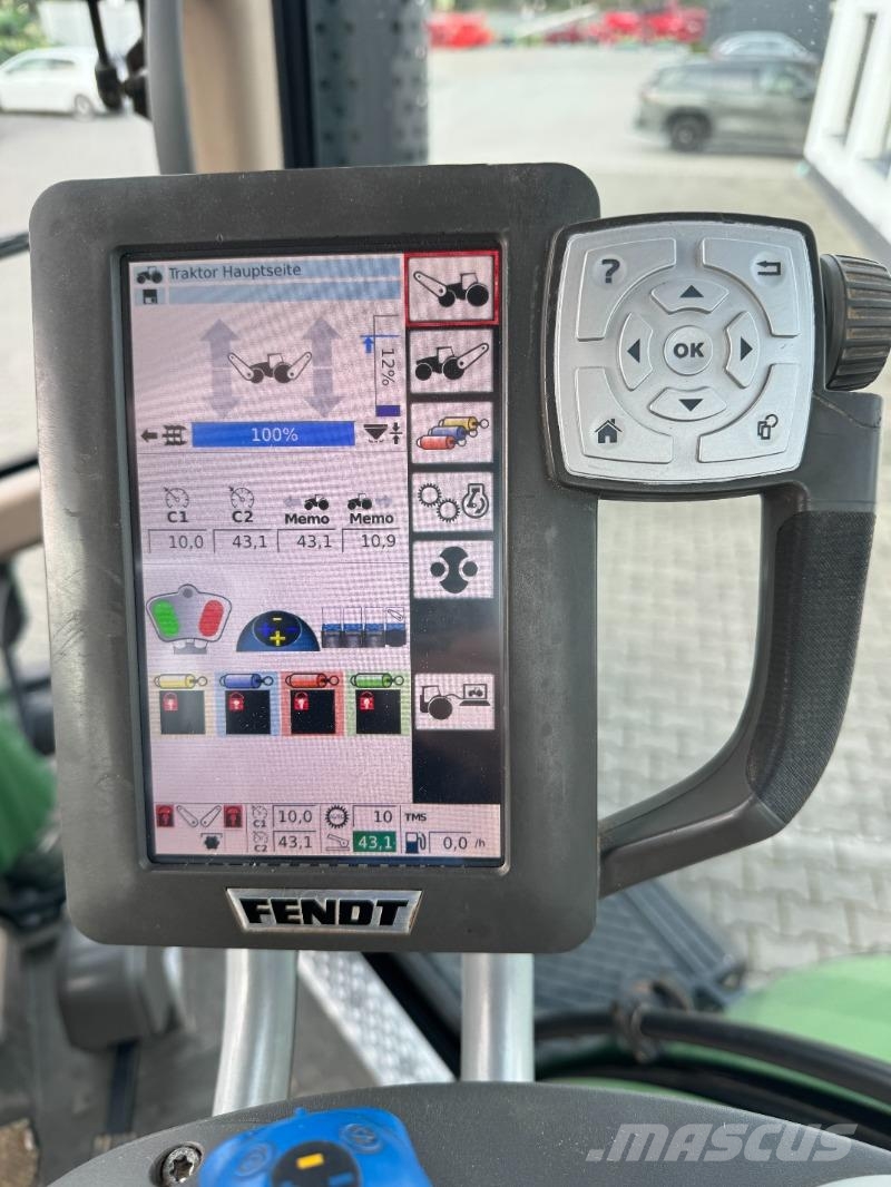 Fendt Vario 714 Profi SCR Traktory