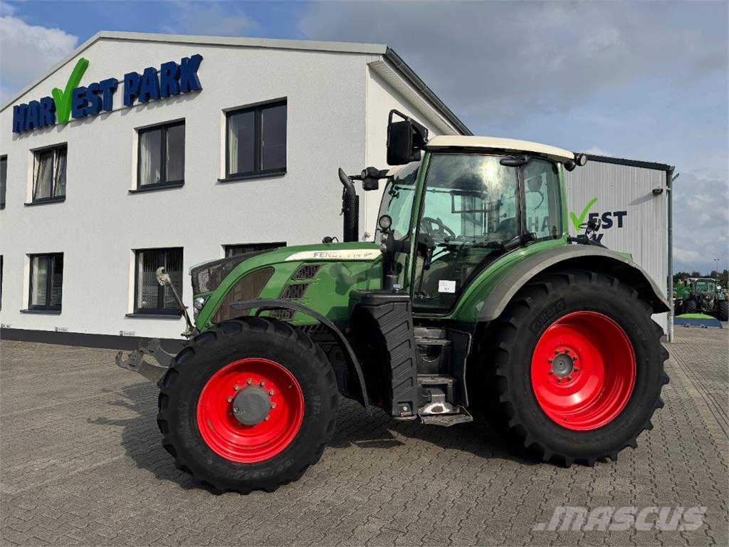 Fendt Vario 714 Profi SCR Traktory
