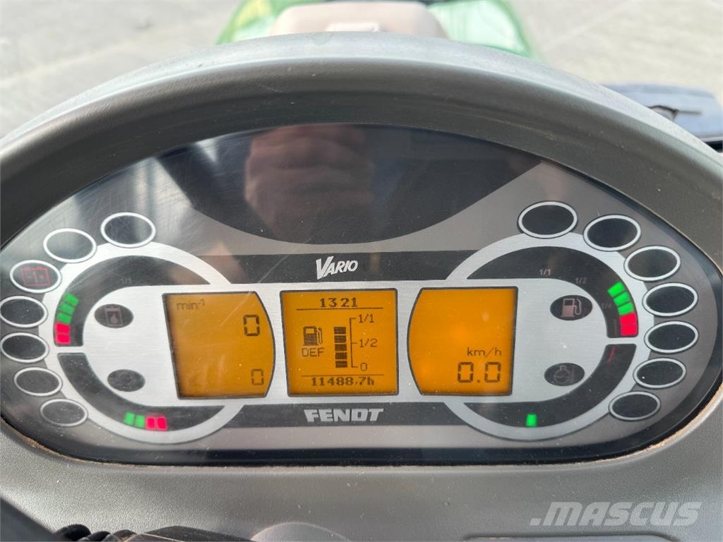Fendt Vario 714 Profi SCR Traktory