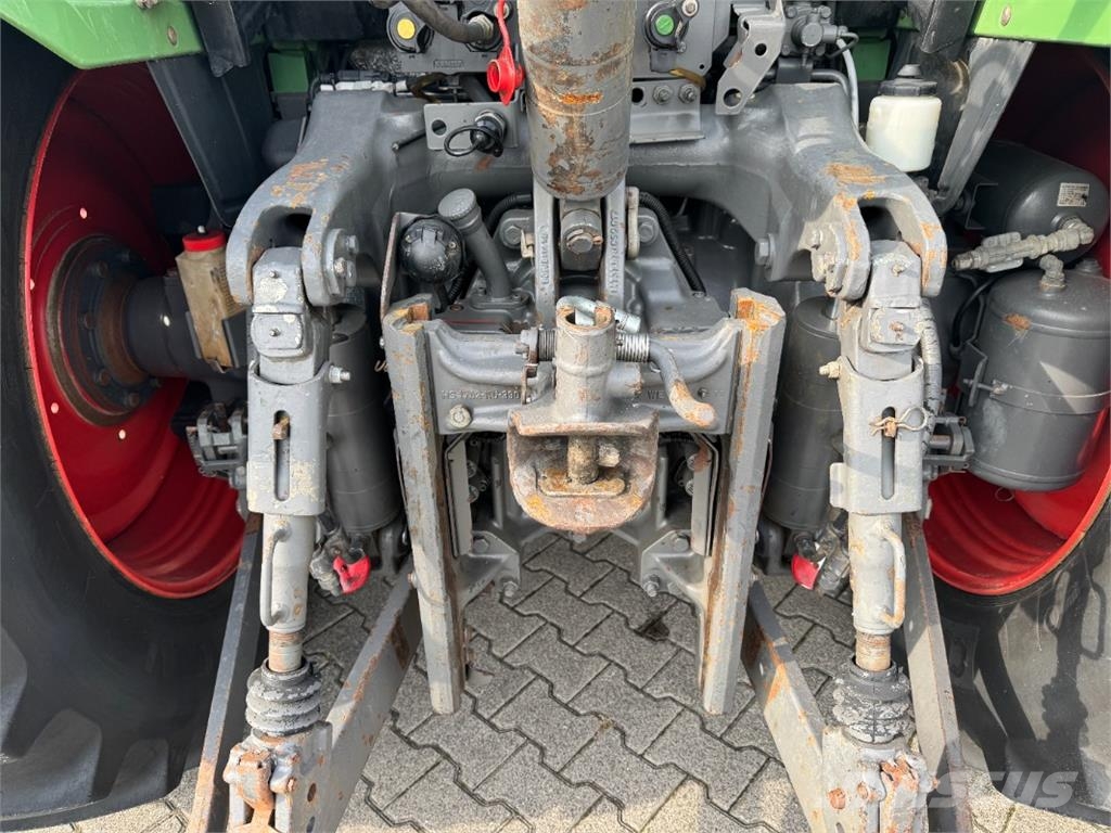 Fendt Vario 714 Profi SCR Traktory