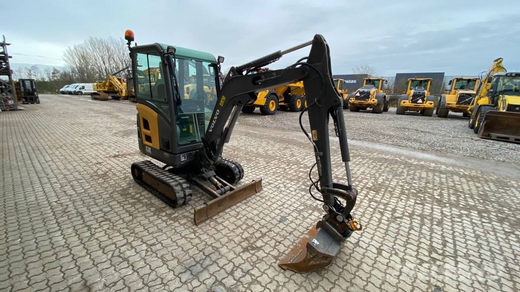 Volvo EC 20 C Minigraafmachines < 7t