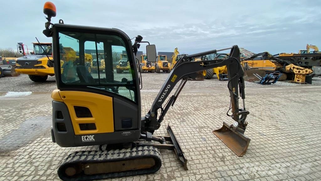 Volvo EC 20 C Minigraafmachines < 7t