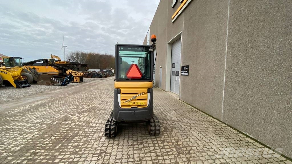 Volvo EC 20 C Minigraafmachines < 7t