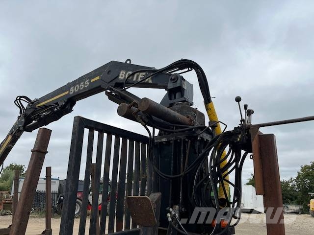 Botex 11TON Metsäperävaunut