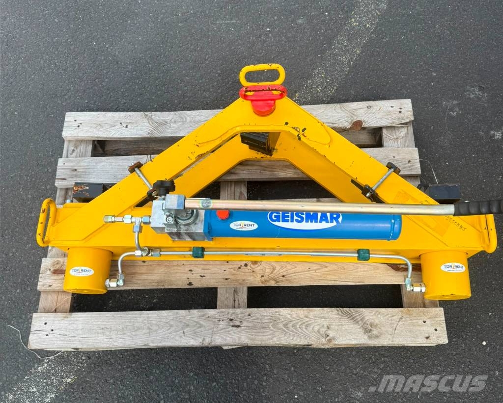 Geismar Rail Bender Various Models JC60 JA100 JB60 عربات صيانة خطوط السكك الحديدية