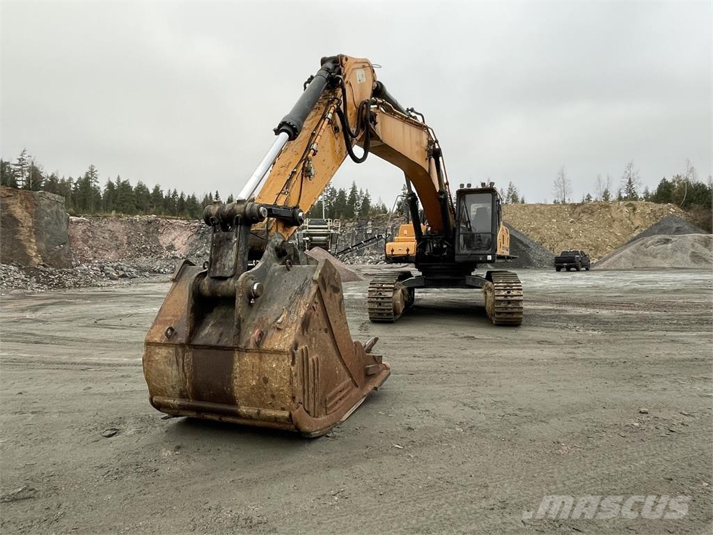 Hyundai HX520L Crawler excavators