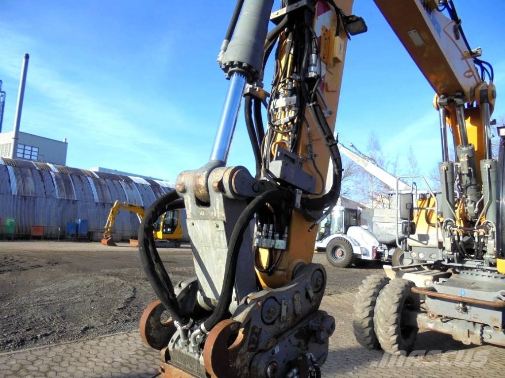 Liebherr A 920 Litronic Колёсные экскаваторы