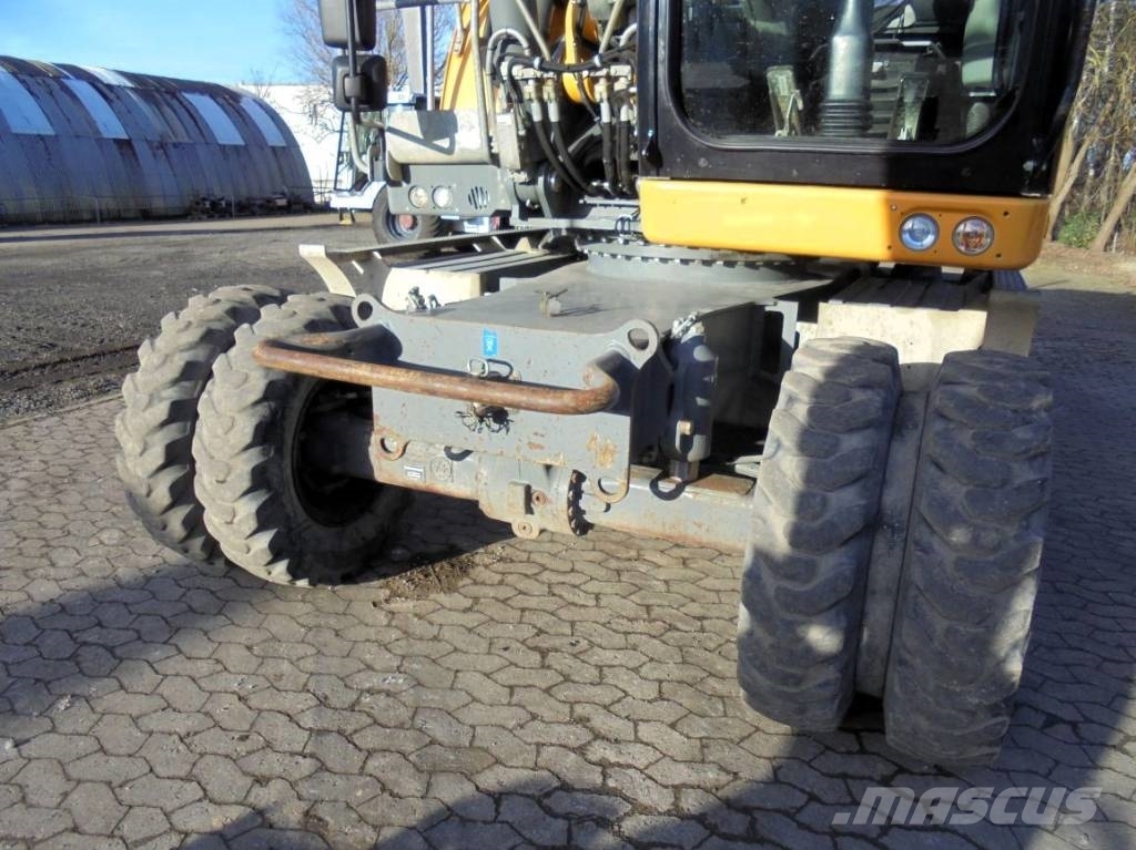 Liebherr A 920 Litronic Колёсные экскаваторы