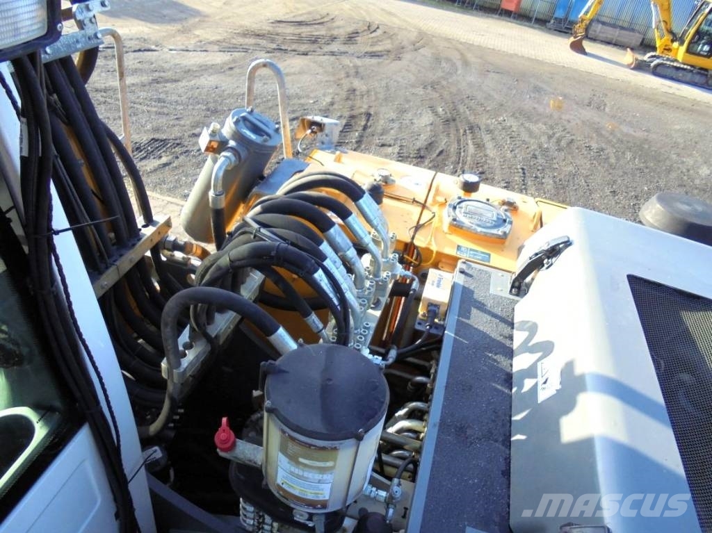 Liebherr A 920 Litronic Колёсные экскаваторы